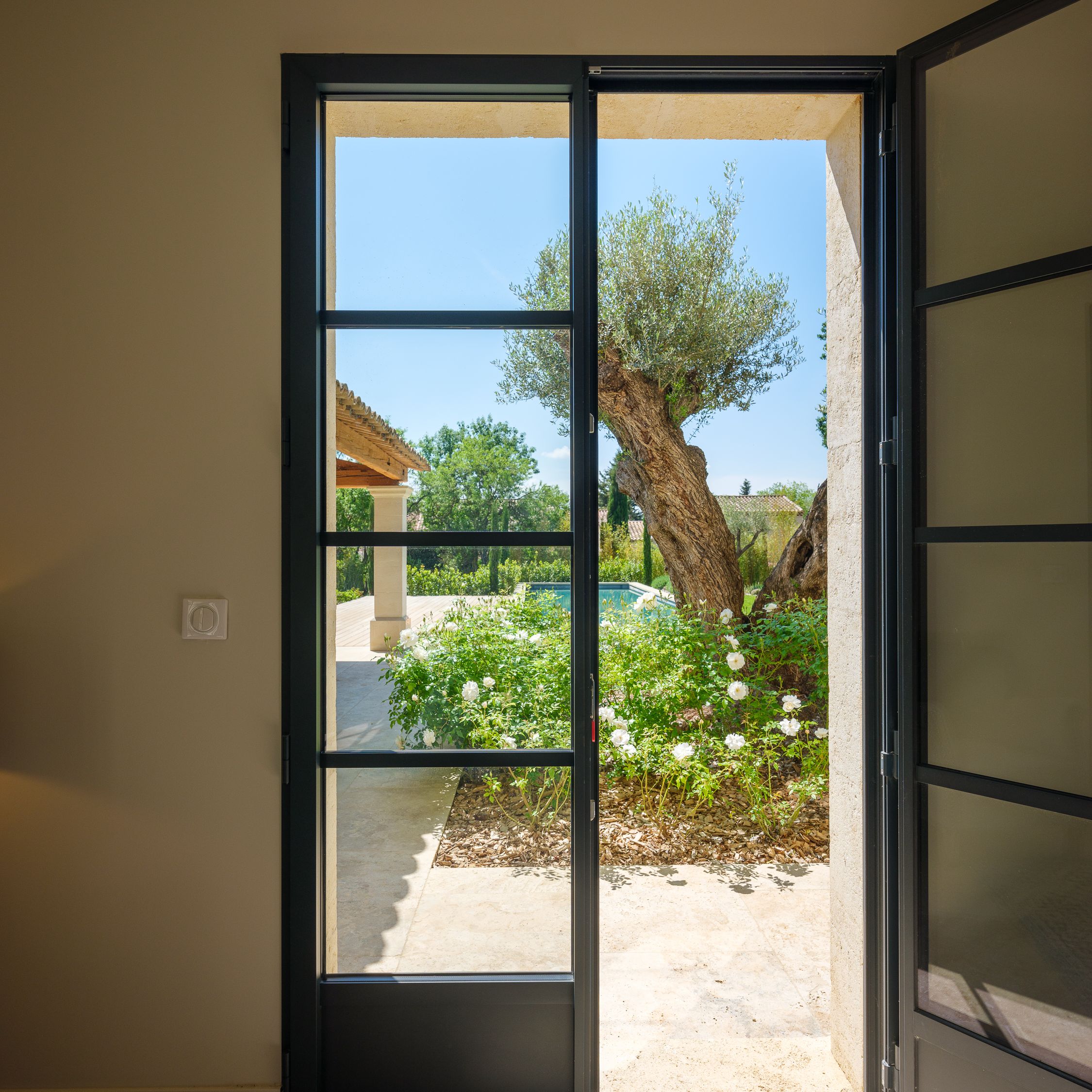 Rénovation de fenêtre sur mesure porte fenêtre alu interieur