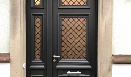 realisation-lef-wettolsheim-porte-entree-alu-2-1490x1180